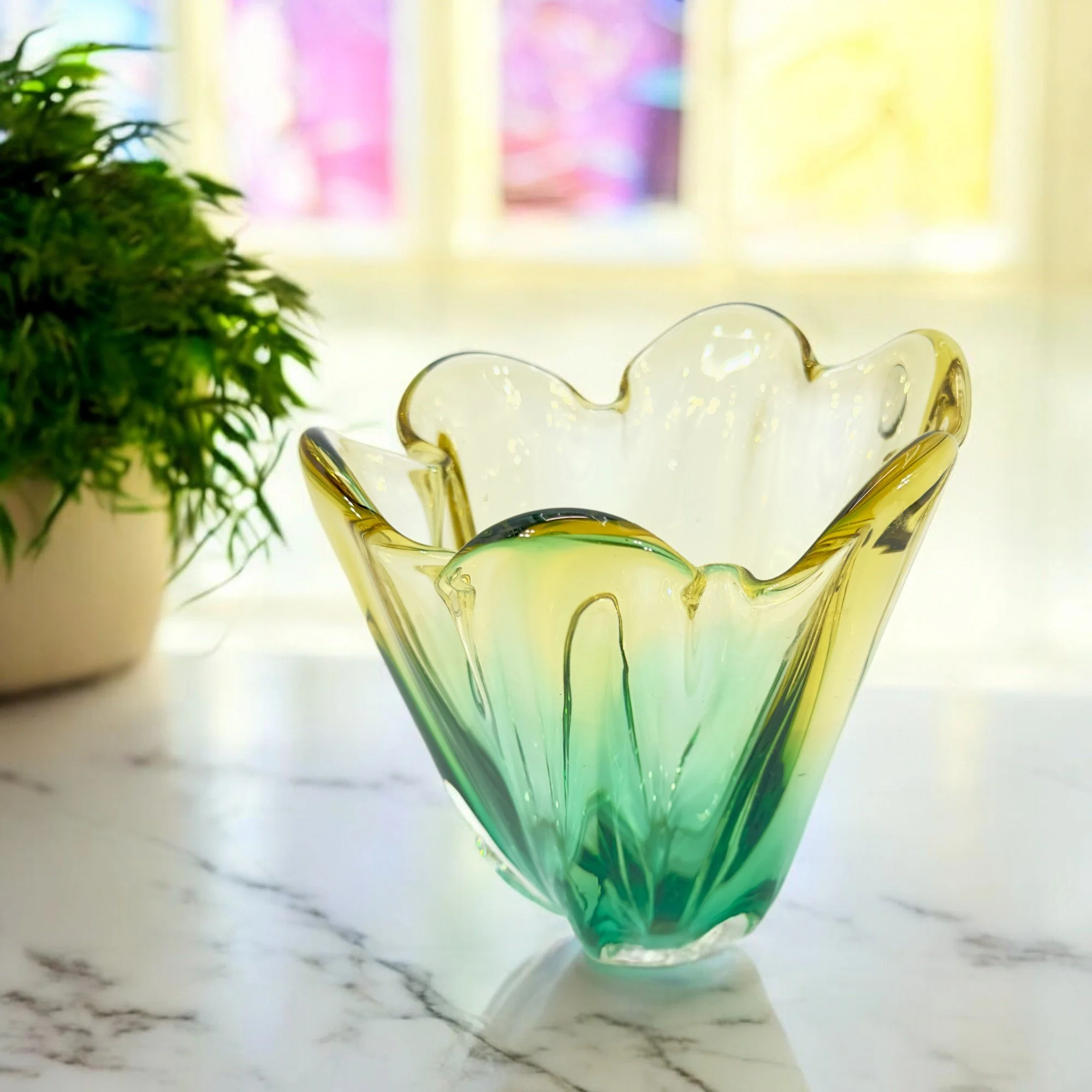 70's〜 TAJIMA GLASS ヴィンテージ 花器 ミッドセンチュリー Mid-century Tajima Glass Vase (Japan) c1970s - DOVA Collective